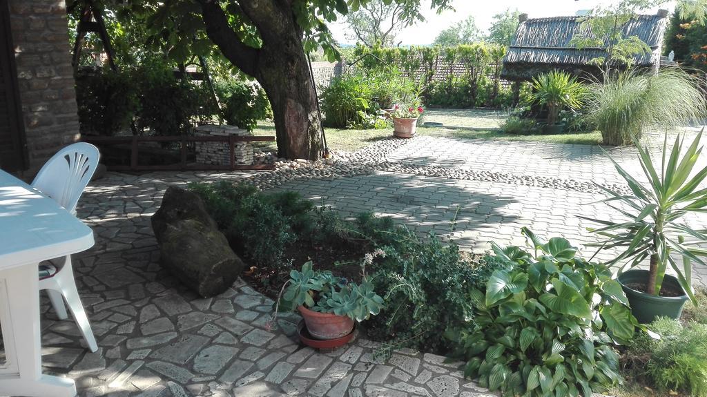 Echo Apartman Tihany Buitenkant foto
